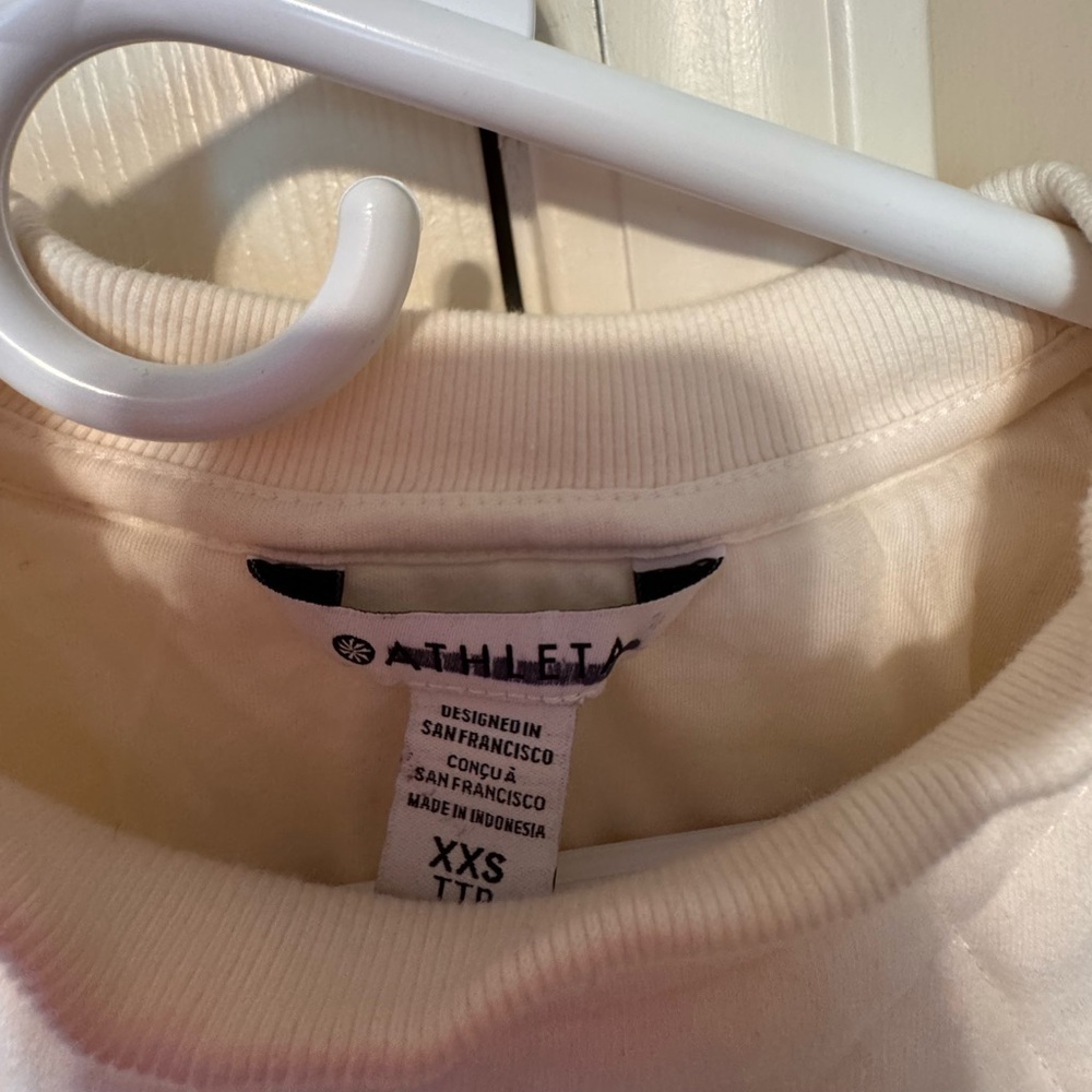 Athleta Cream Quilted Top - Picture 5 of 5